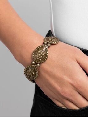 2-4- $25- Antique Floral Medallion Bracelet - Gold Tone